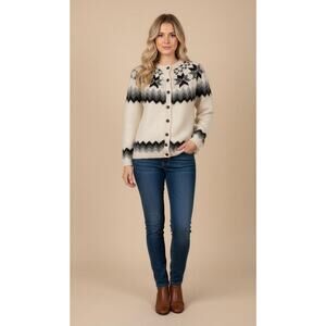 Vintage Nordic Icelandic 100% Wool Hand Knit Button Front Cardigan Sweater Sz M